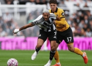 开云平台-包含狼队客场力克纽卡素，继续保持压力的词条