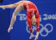 开云下载-当库里附体灰熊，一场跨越篮球次元的统治级表演