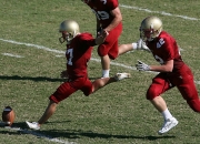 开云足球直播-伊拉克硬仗取胜墨西哥，斯通斯成为关键先生—一场跨越足球与战争的隐喻之战