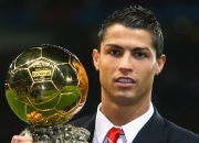 开云体育中国官网-英超争冠之夜，莫德里奇全场最佳无争议