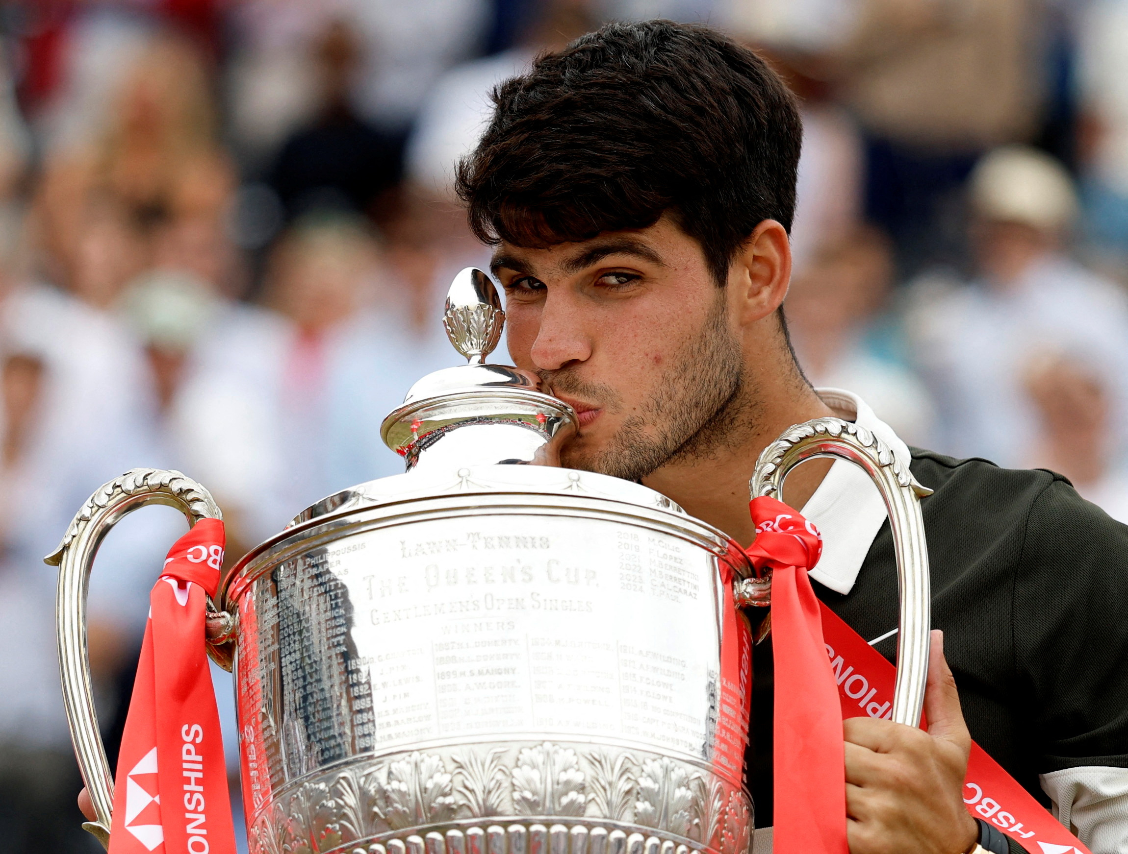 年终总决赛翻盘戴维斯杯,阿尔卡拉斯状态火热 年终总决赛翻盘戴维斯杯,阿尔卡拉斯状态火热