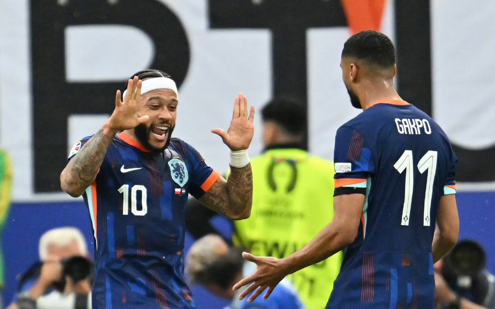 德国队完胜波兰队，波尔惊艳四座