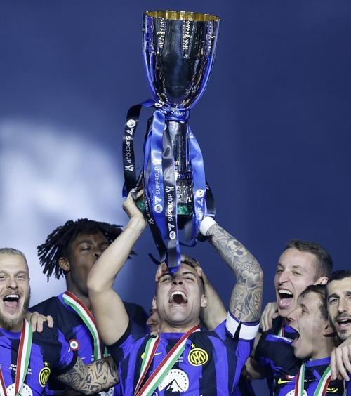 米兰德比再战谁能笑到最后？