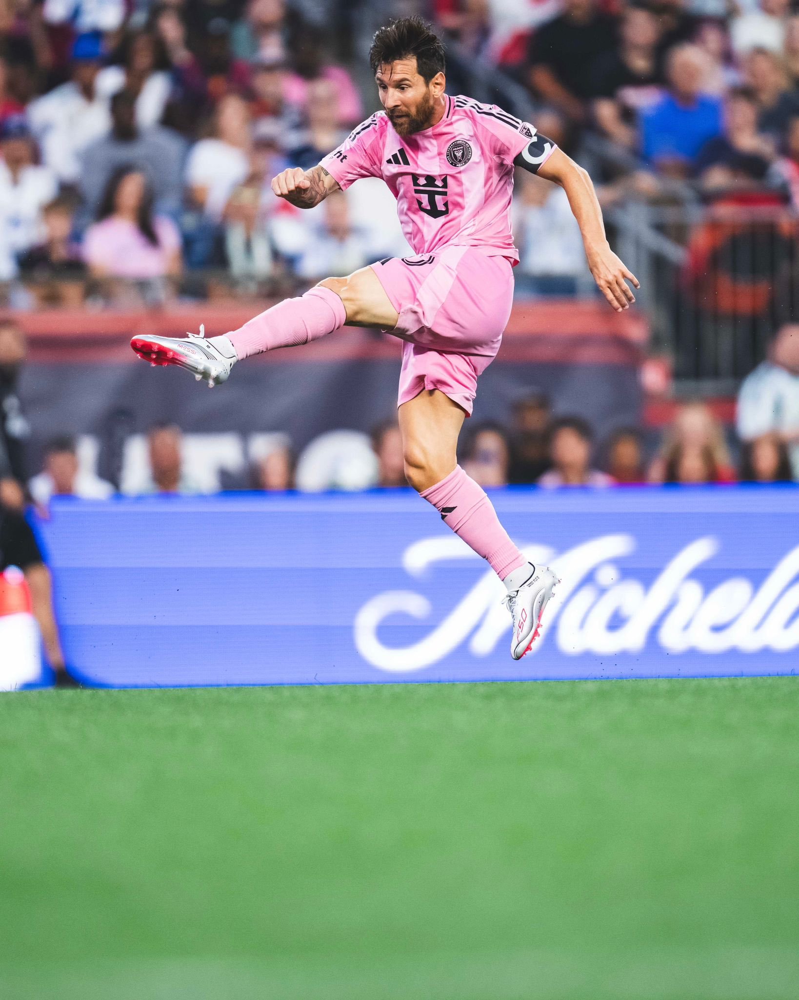 关于土耳其逆转AC米兰，梅西状态火热的信息