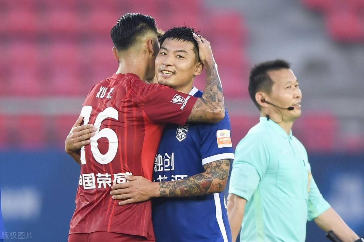 争议判罚致平局,浦和输球遭大逆袭被连场失利的简单介绍 争议判罚致平局,浦和输球遭大逆袭被连场失利的简单介绍