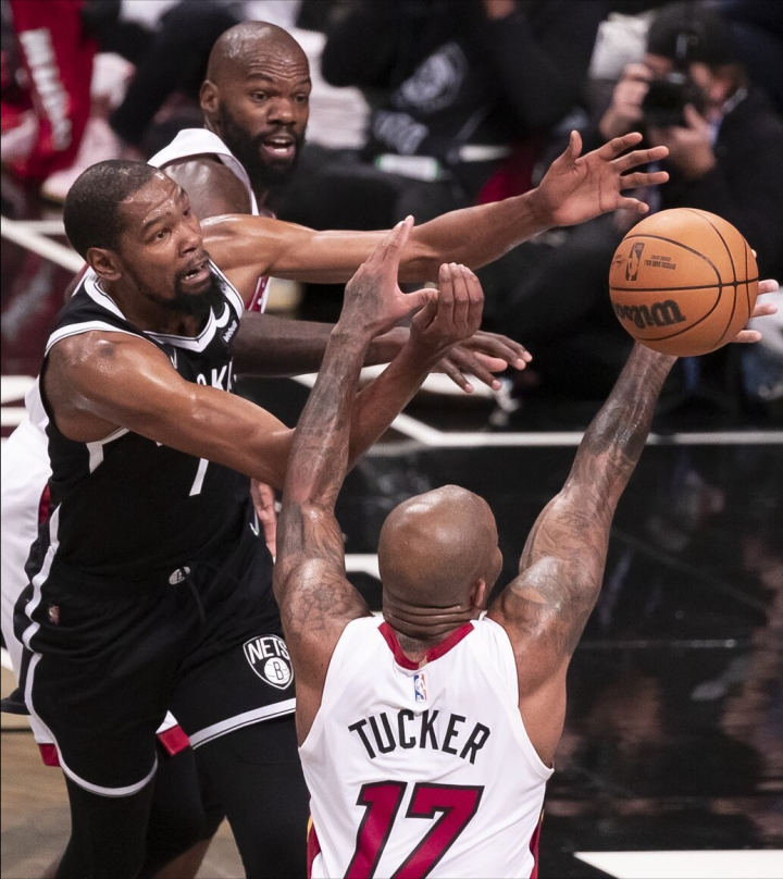 浙江队力克篮网,麦科勒姆关键制胜的简单介绍 浙江队力克篮网,麦科勒姆关键制胜的简单介绍