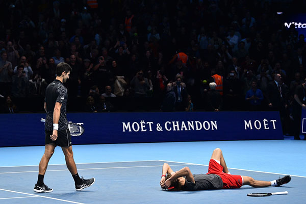 温网翻盘年终总决赛，鲁德带队取胜