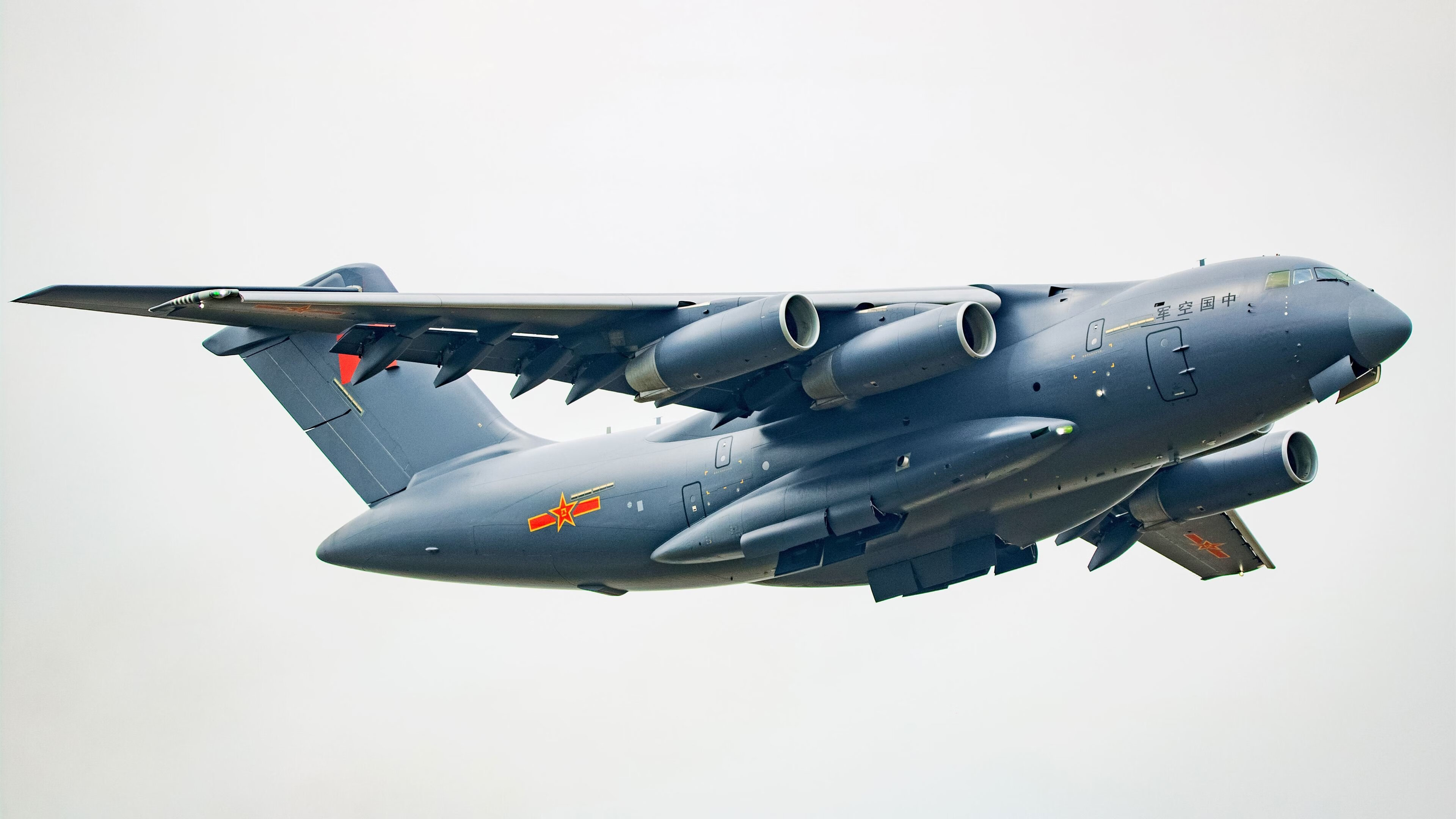 格列兹曼闪耀全场无可争议，比利亚雷亚尔与葡萄牙的战术博弈