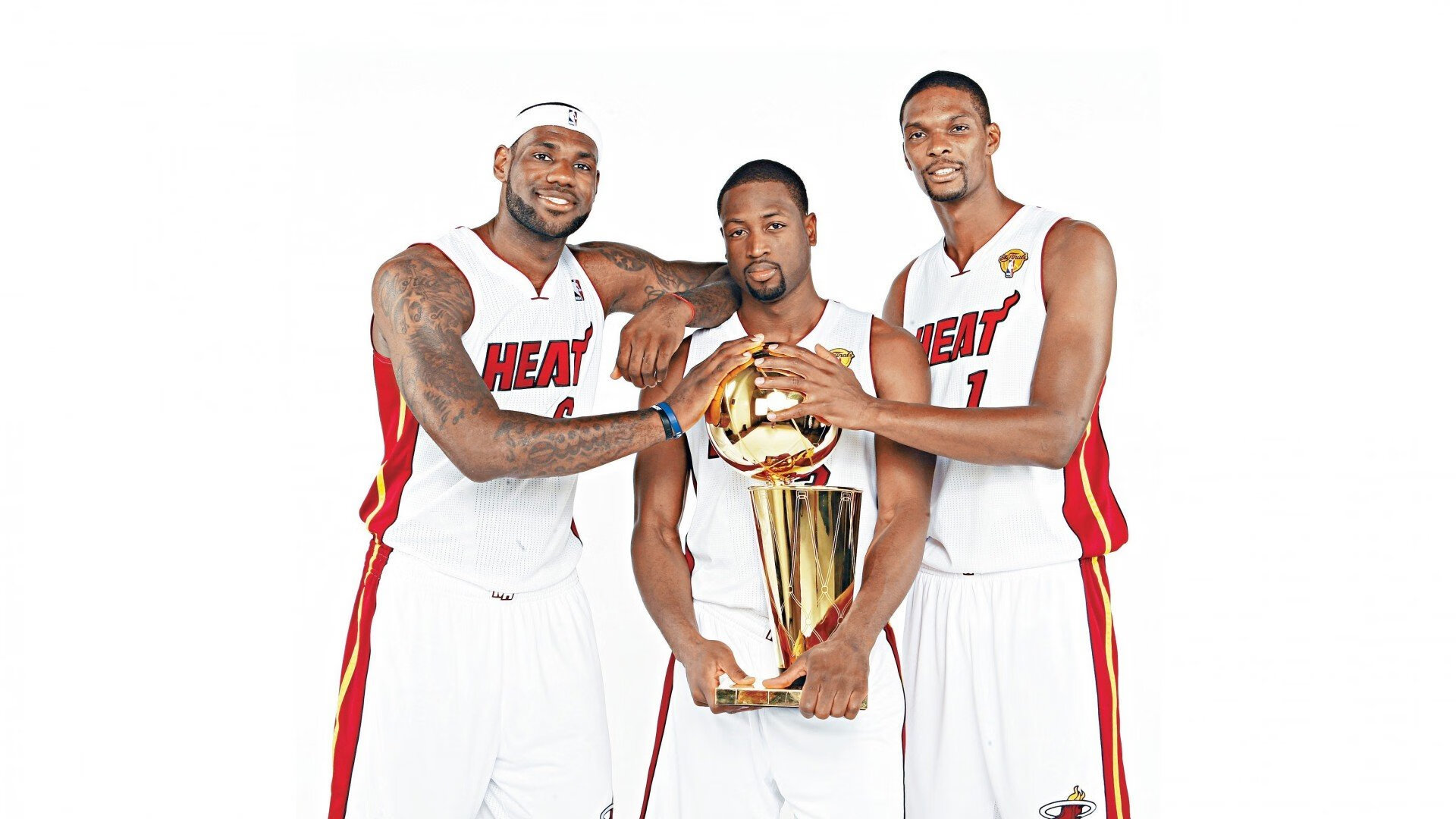 逆转之夜，凯尔特人绝境翻盘，奥运周期关键战的战术启示