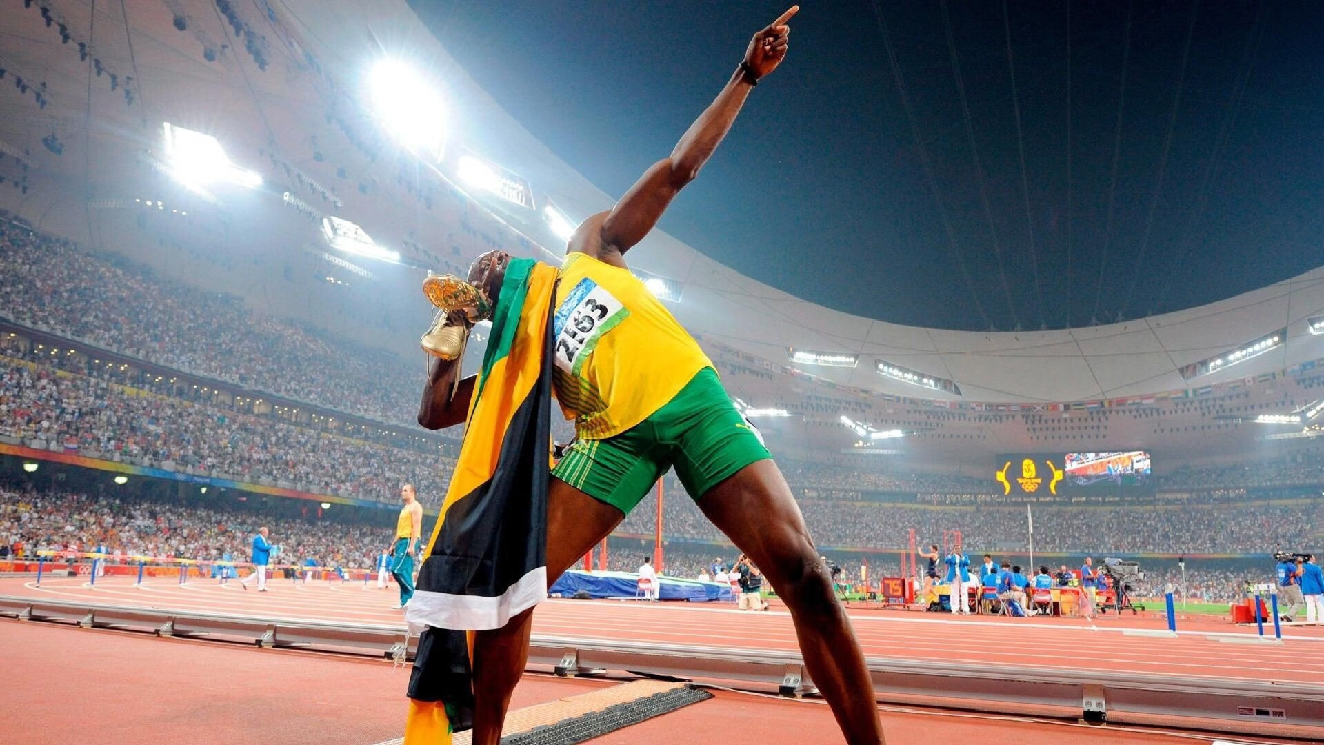 奥运周期关键战之夜，库里刷新纪录，三分时代的不朽印记