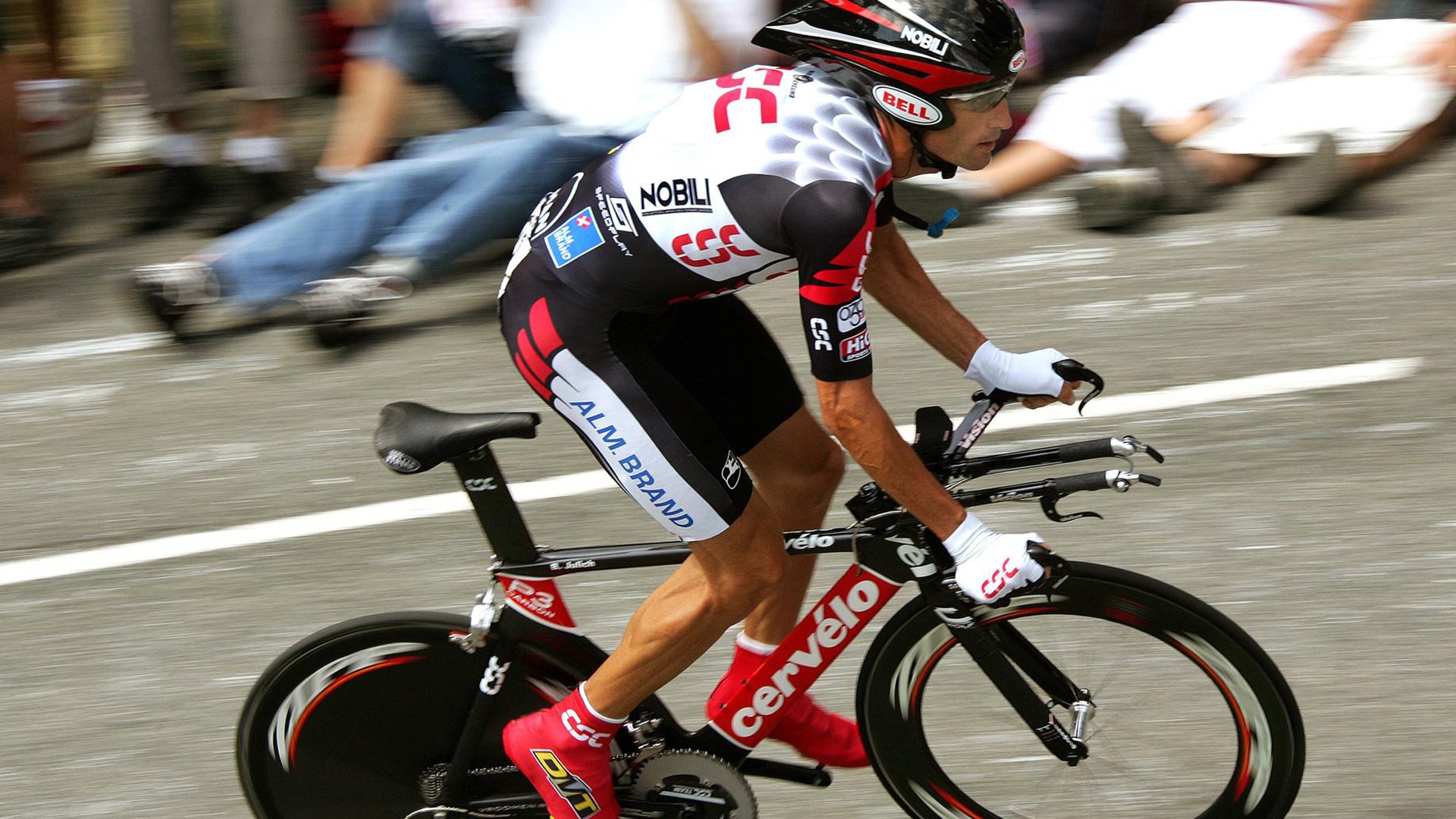 绿洲风暴与郁金香绽放，加克波爆发与阿尔及利亚逆转南非的双重启示