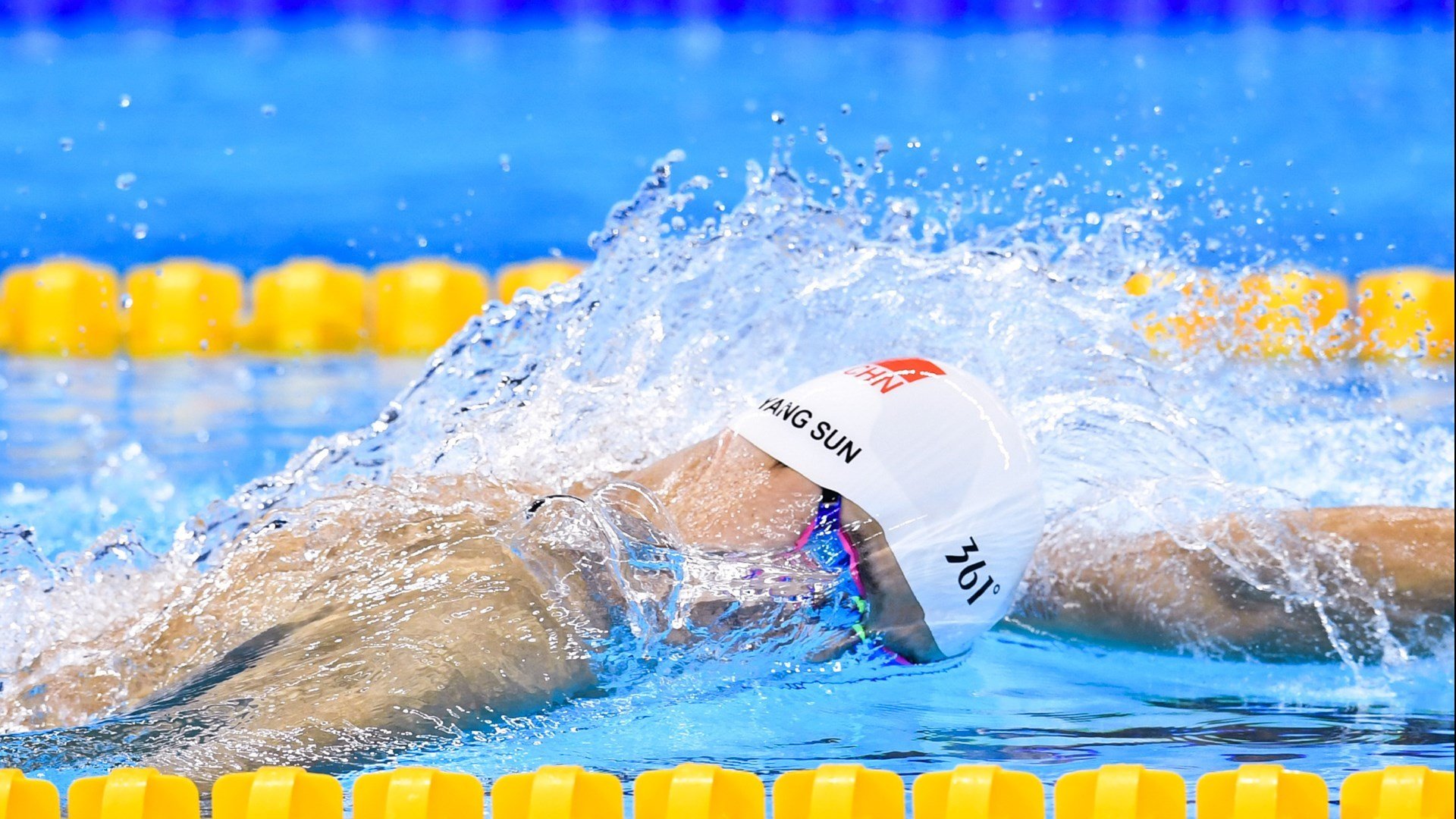 北欧风暴席卷东京，丹麦队力克日本队，石宇奇刷新纪录书写羽坛新章